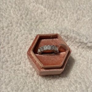 Elegant Silver Band Ring